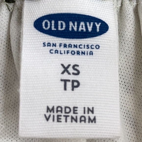 Old Navy Woman’s Tan and Cream Midi Pleated Skirt - Picture 6 of 6